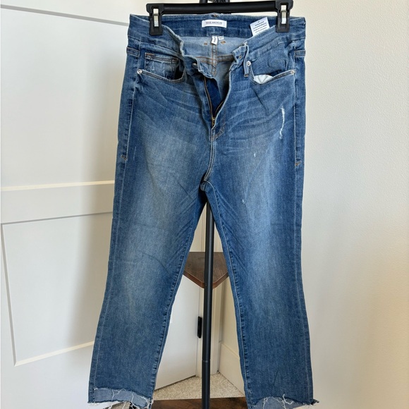 Good American Good Straight Crop - Picture 1 of 3